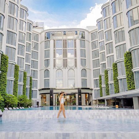 The Salil Hotel Riverside バンコク都 エクステリア 写真 The hotel's courtyard