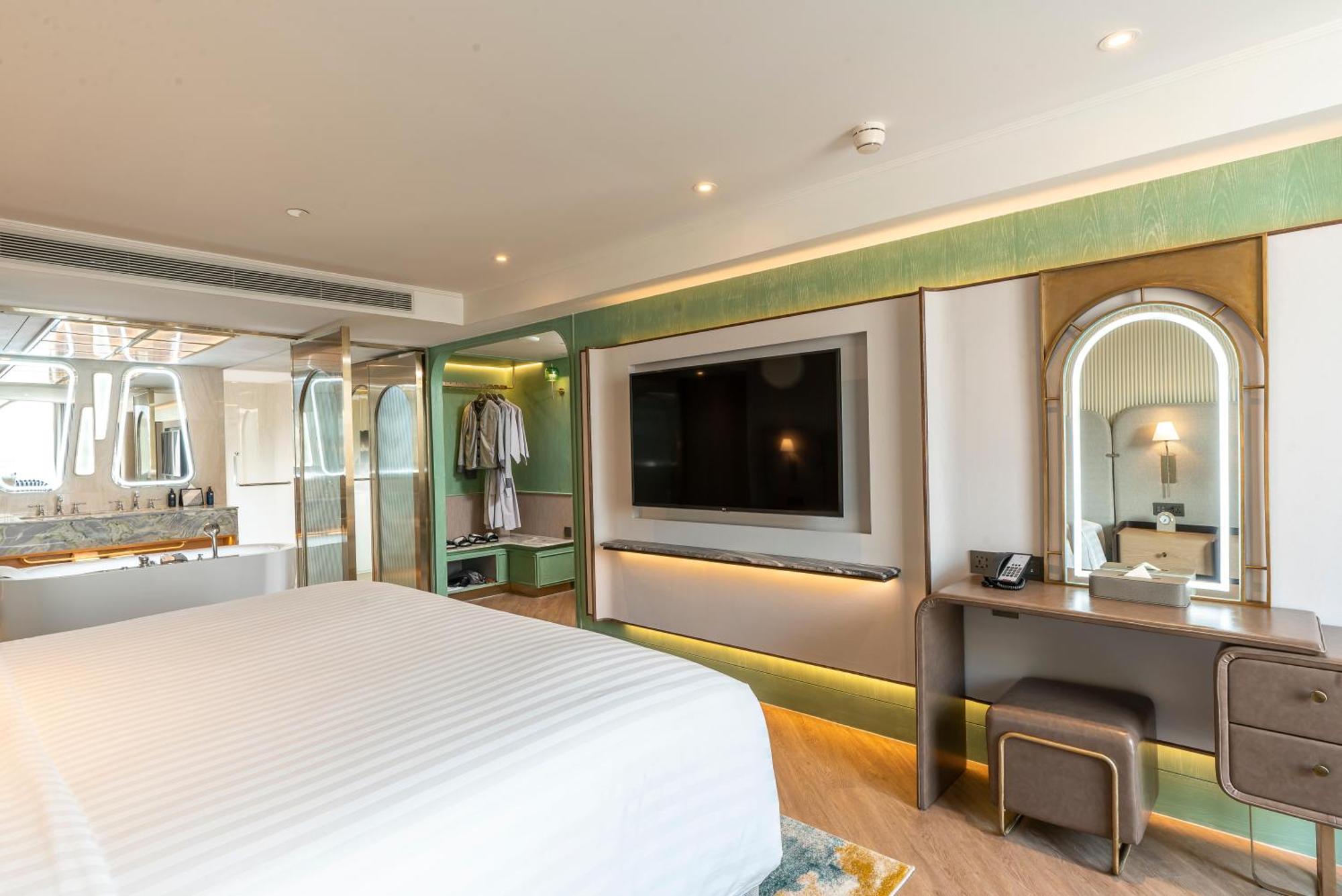 The Salil Hotel Riverside バンコク都 エクステリア 写真 Deluxe Suite